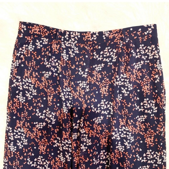 MICHAEL KORS Floral Pleated Front Dress Pants - Picture 2 of 4